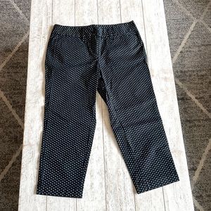 Black and white capris